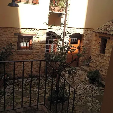 Mblò Bed & Breakfast 3*
