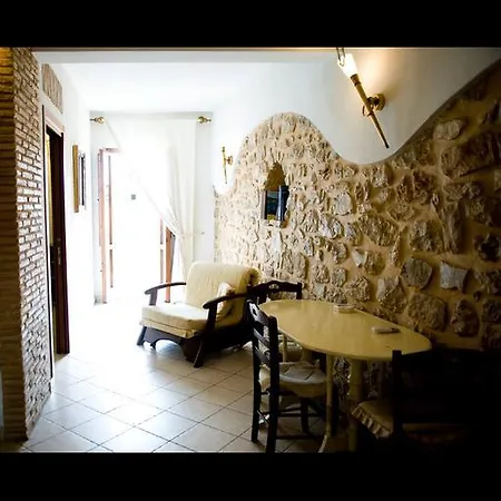 Mblò 3* Fondi